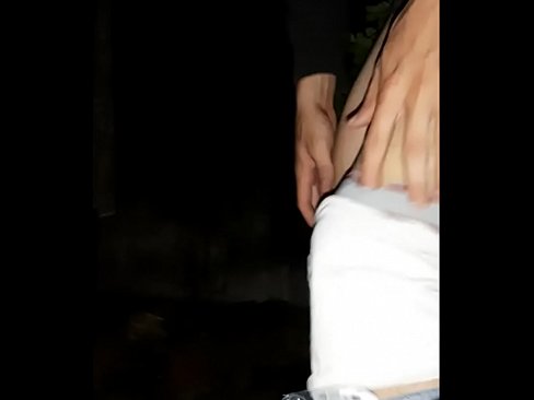 ❤️ میرے پڑوسی نے میری قرنطینہ کی دیوار پر چھلانگ لگا دی۔ پر ur.verhentai.ru ️❤